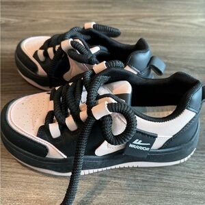 Warrior Black and Pink Sneakers - Size 7